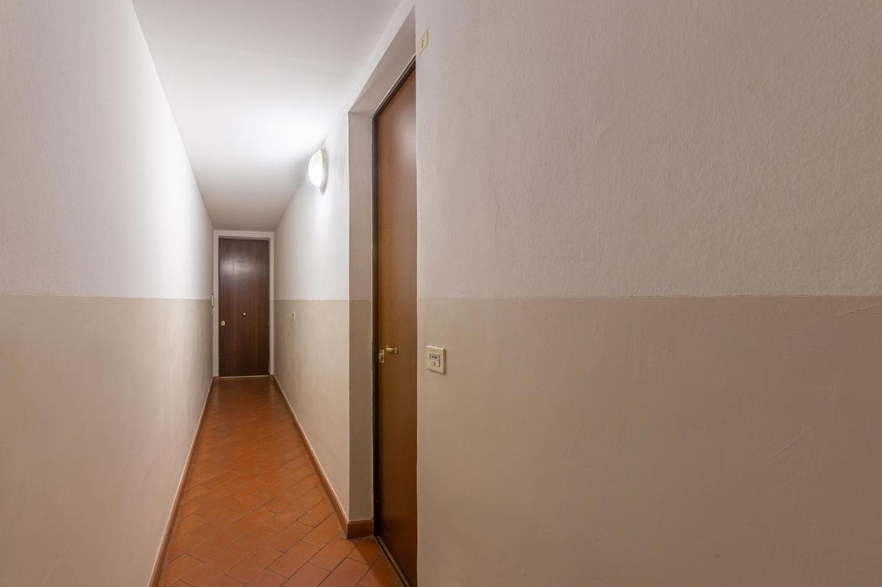 Pleasant Central Apartment With Garden Bolonya Dış mekan fotoğraf