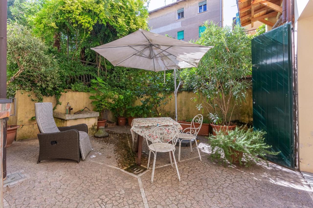 Pleasant Central Apartment With Garden Bolonya Dış mekan fotoğraf