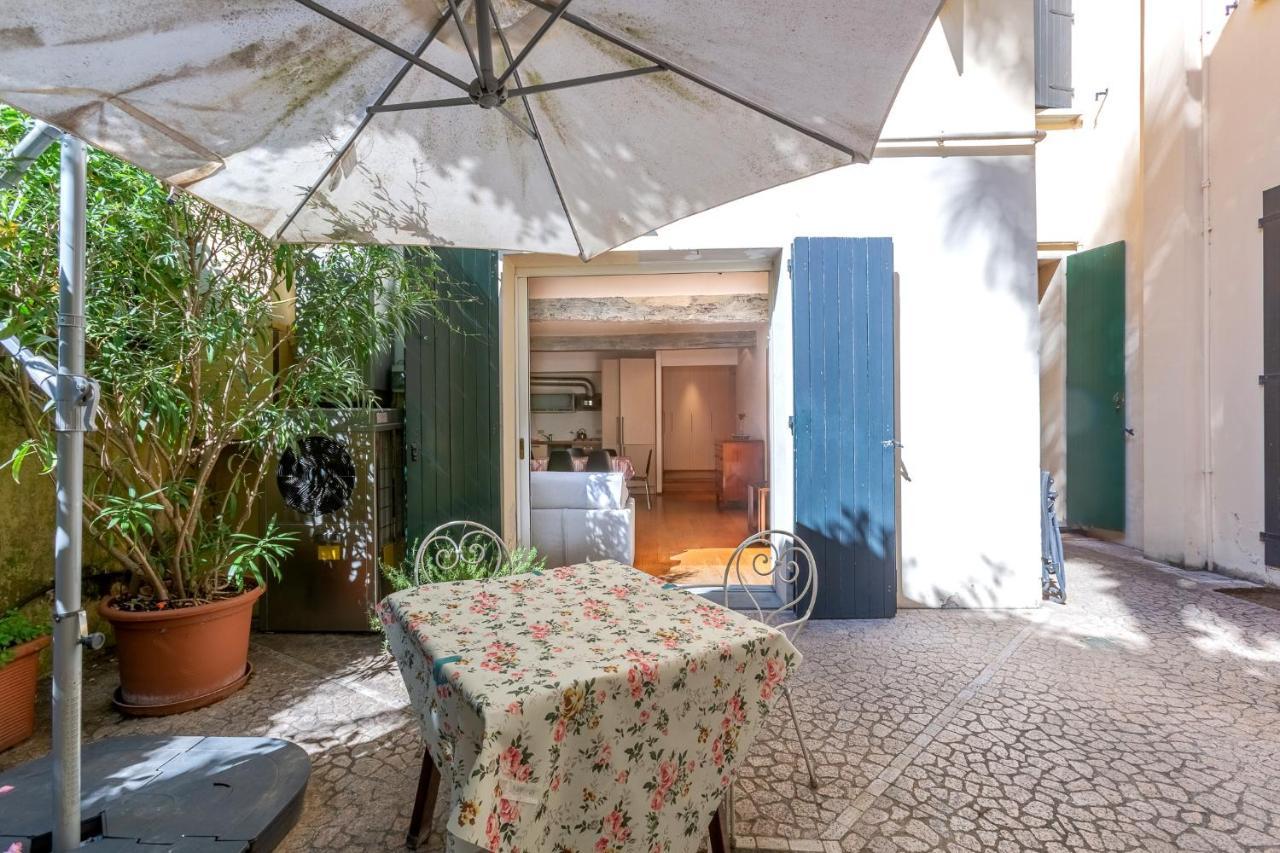 Pleasant Central Apartment With Garden Bolonya Dış mekan fotoğraf