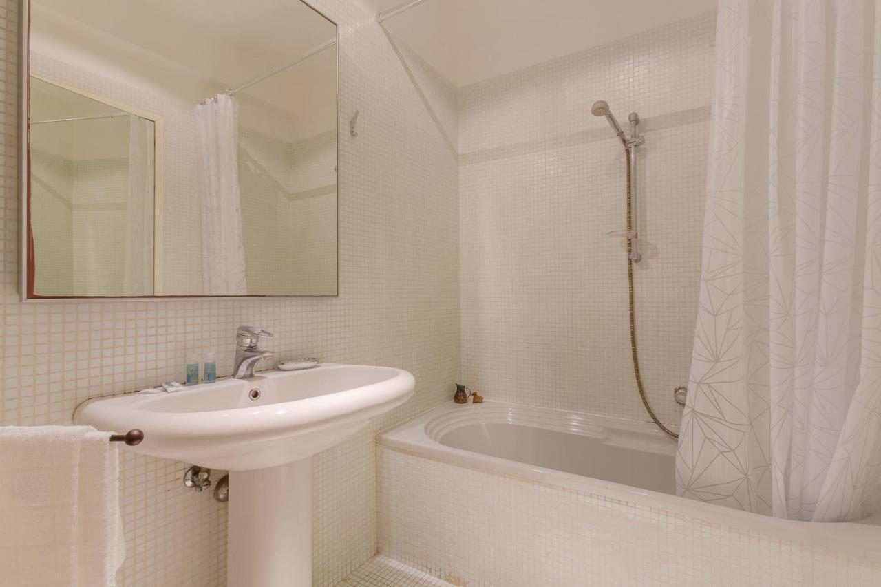 Pleasant Central Apartment With Garden Bolonya Dış mekan fotoğraf